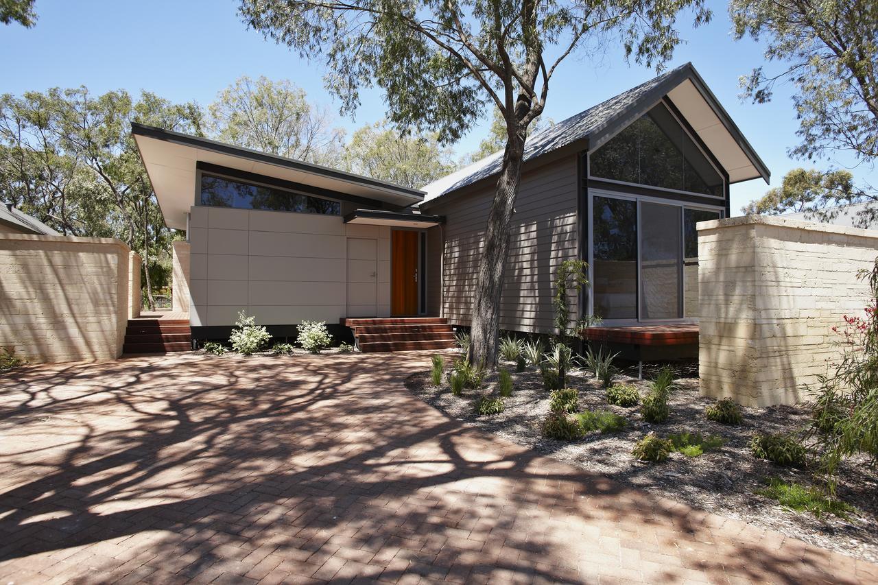 Aqua Resort Busselton Exterior photo